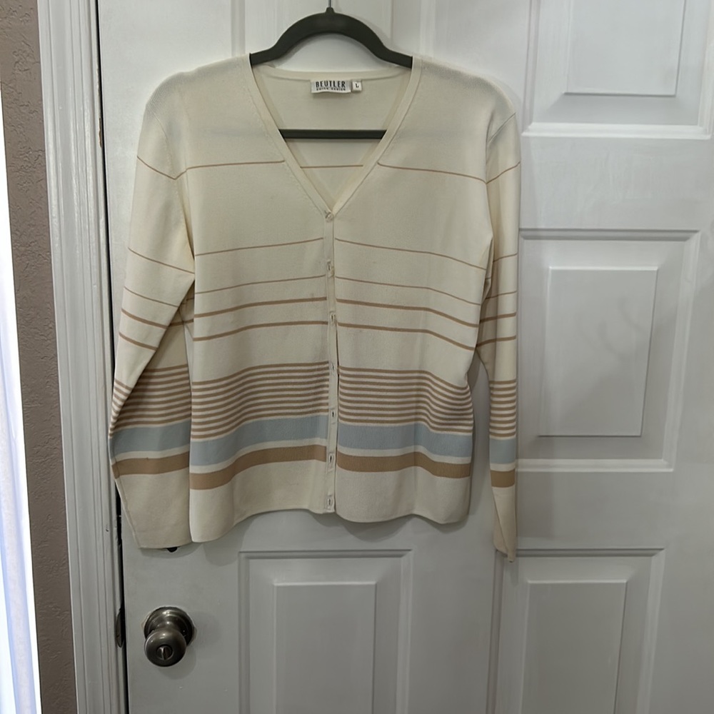 Cream button closure cardigan